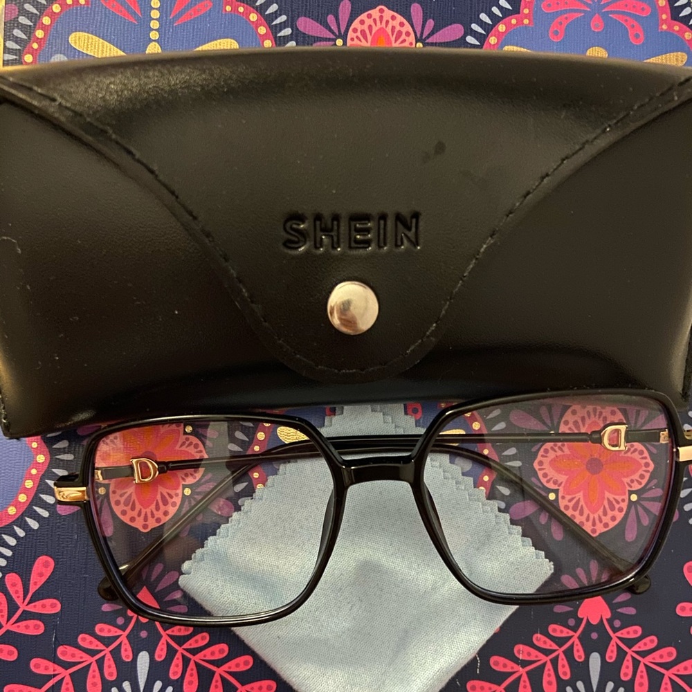 BRAND NEW BLUE LIGHT GLASSES! 🦋💙